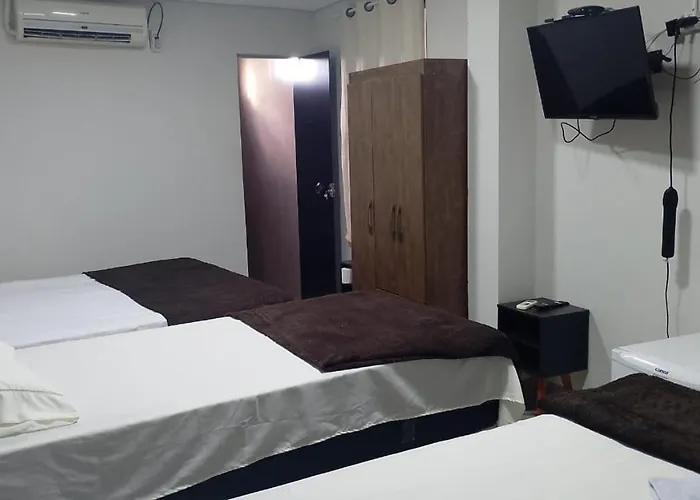 Hotel Serrano
